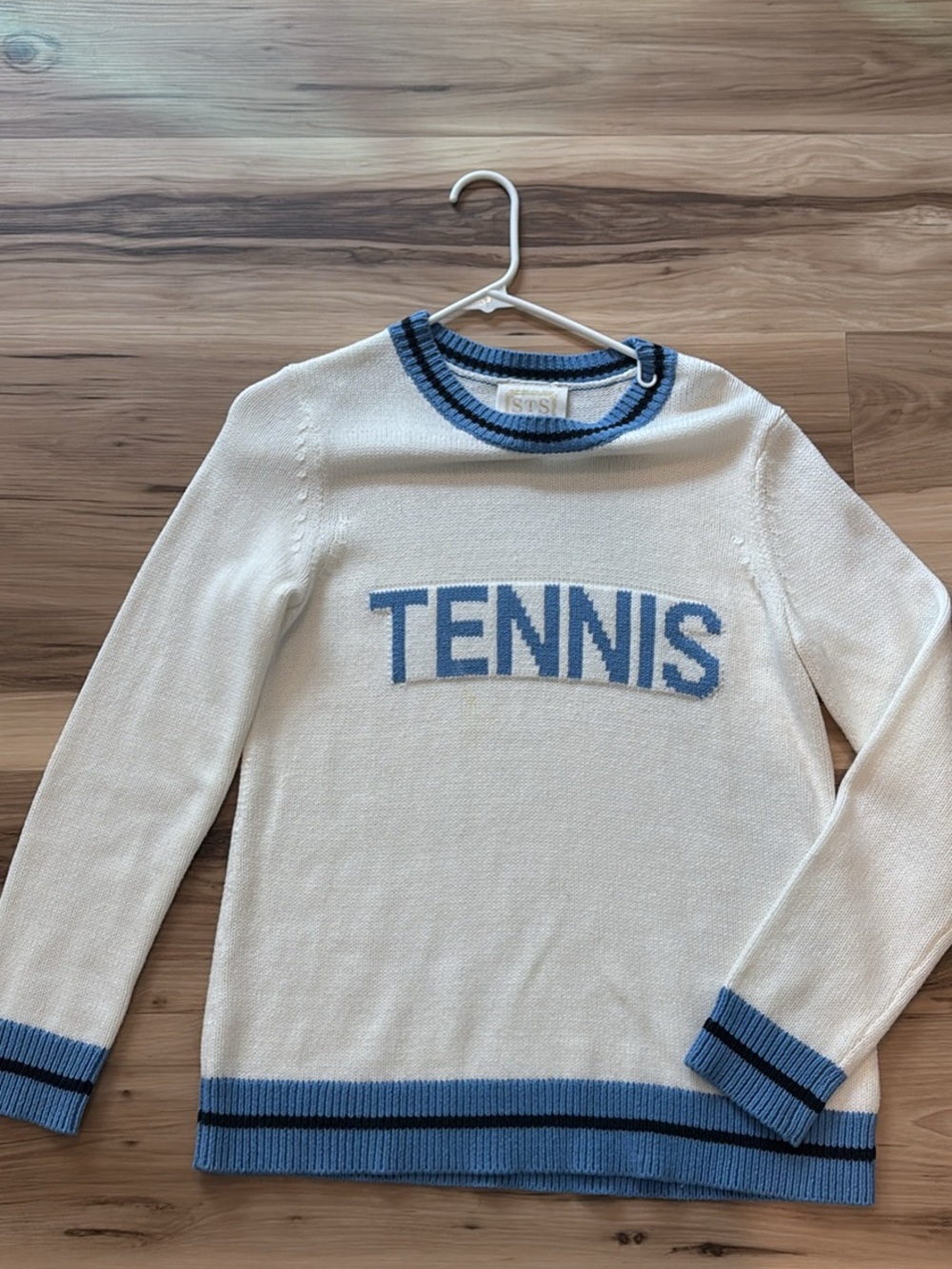 White & Blue 'TENNIS' Crewneck Sweater -